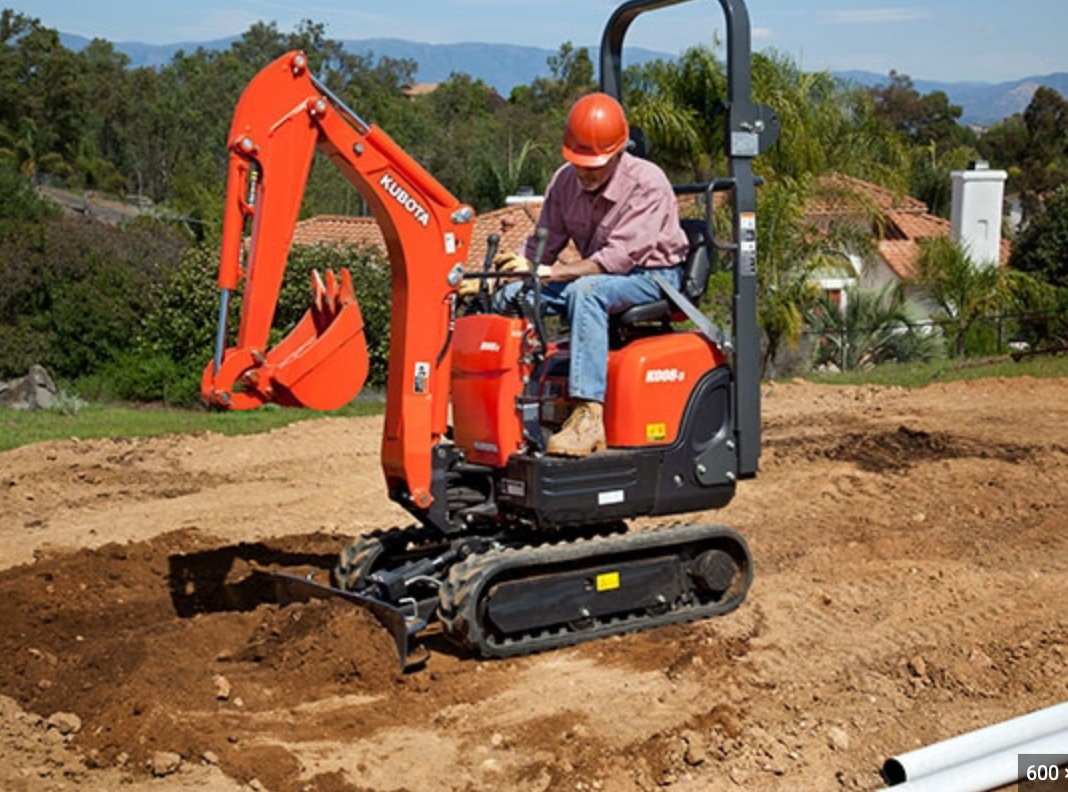 Kubota U10-5 with operator - Boom full curl - Wired Equipment Inc - (940) 202-8413 - Decatur Texas